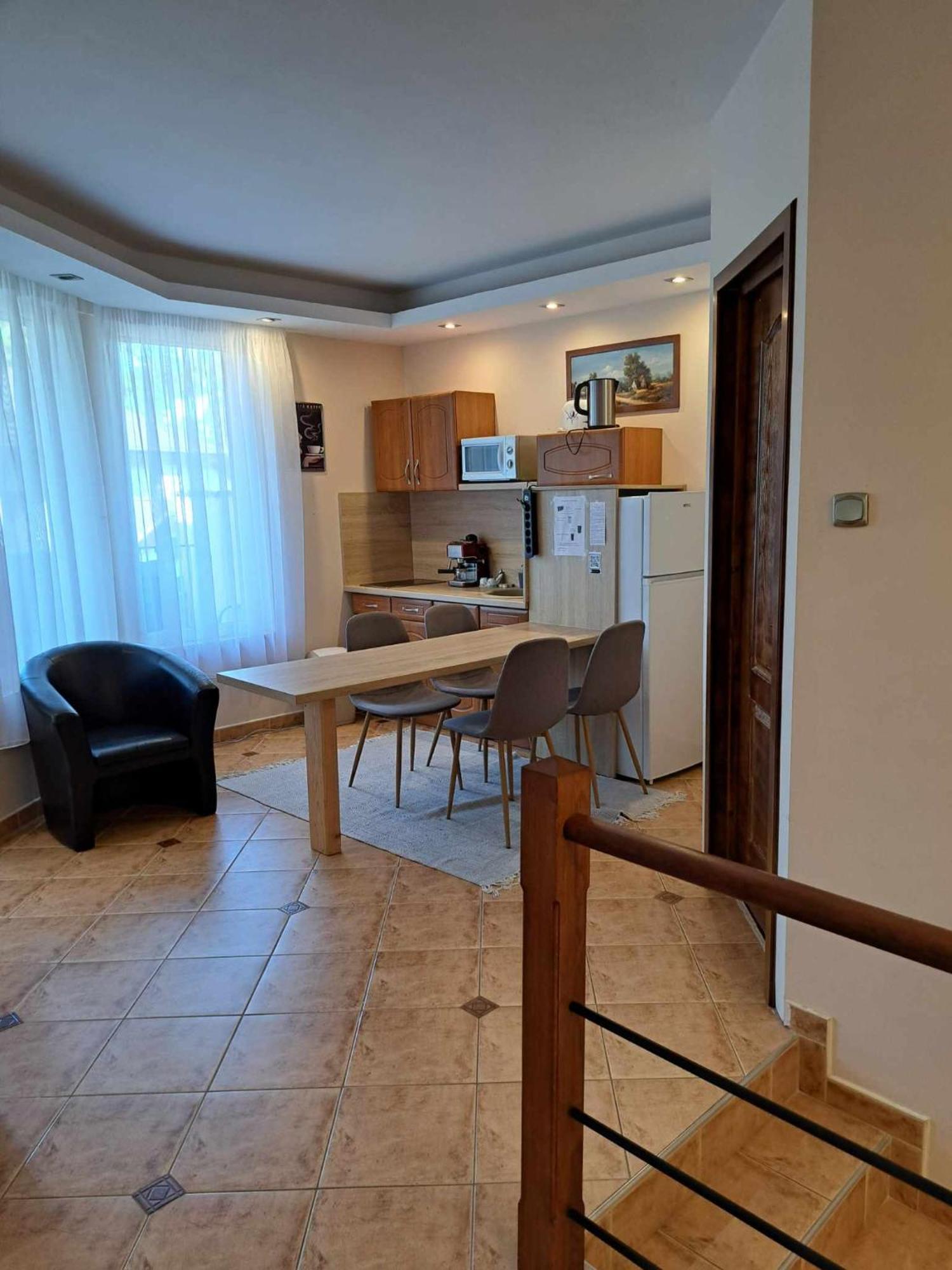 Happy Sun Medences Apartman Шиофок Экстерьер фото