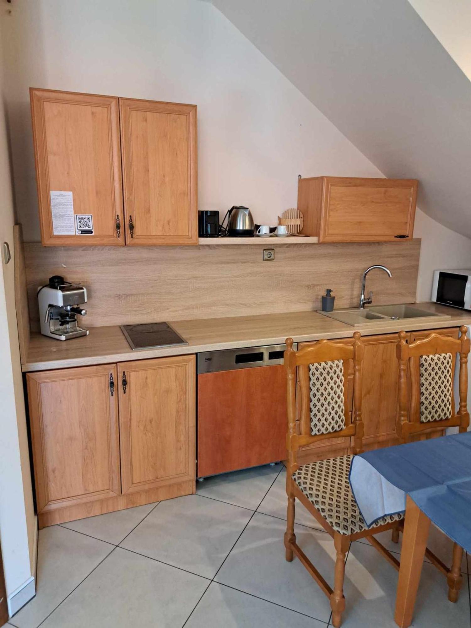 Happy Sun Medences Apartman Шиофок Экстерьер фото