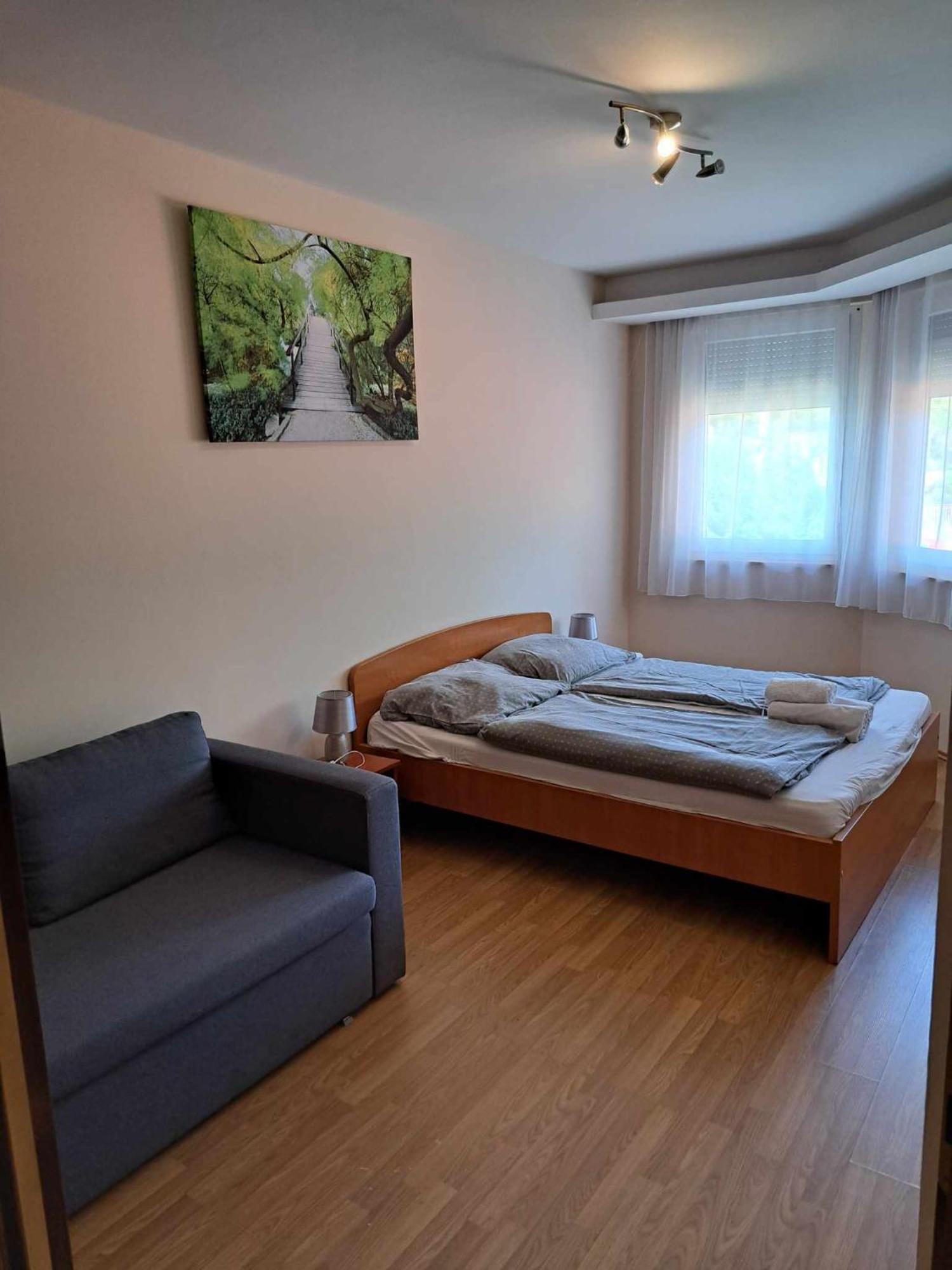 Happy Sun Medences Apartman Шиофок Экстерьер фото