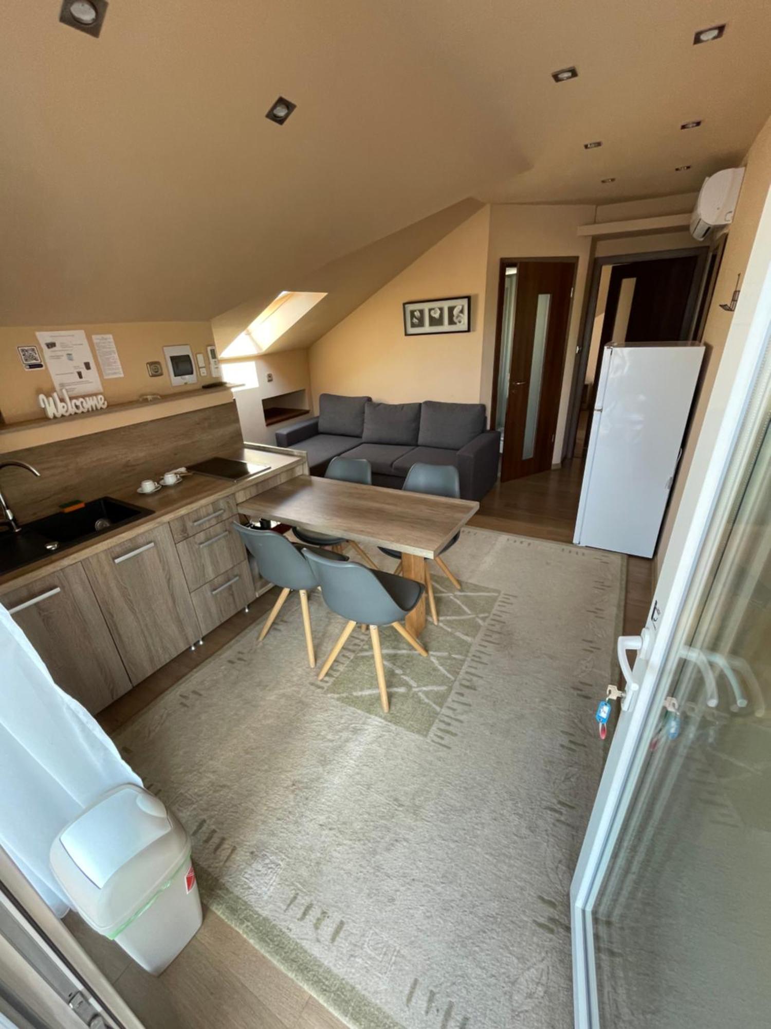 Happy Sun Medences Apartman Шиофок Экстерьер фото