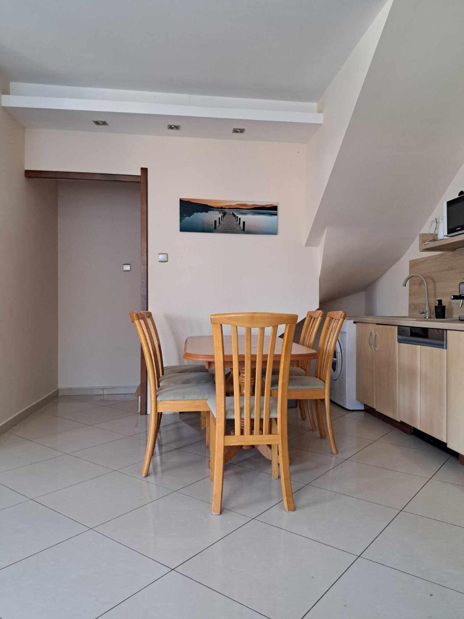Happy Sun Medences Apartman Шиофок Экстерьер фото