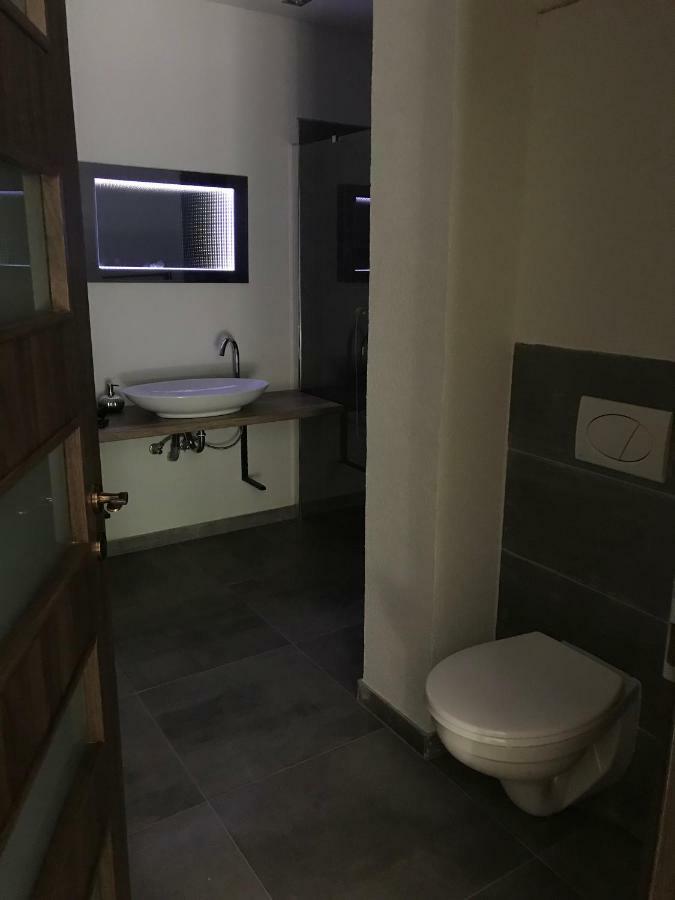 Happy Sun Medences Apartman Шиофок Экстерьер фото