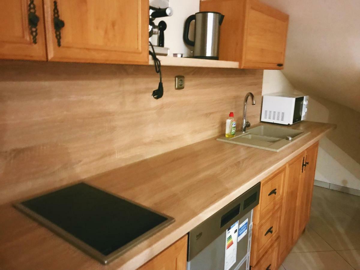 Happy Sun Medences Apartman Шиофок Экстерьер фото